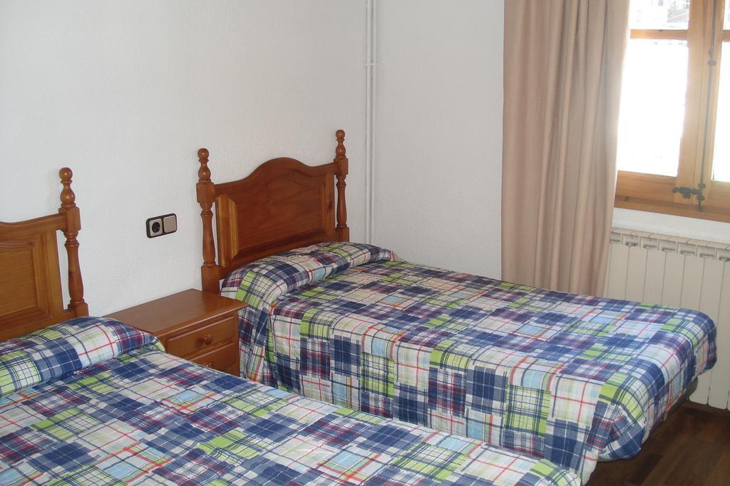 Apartaments Pont Romànic Espot Quarto foto