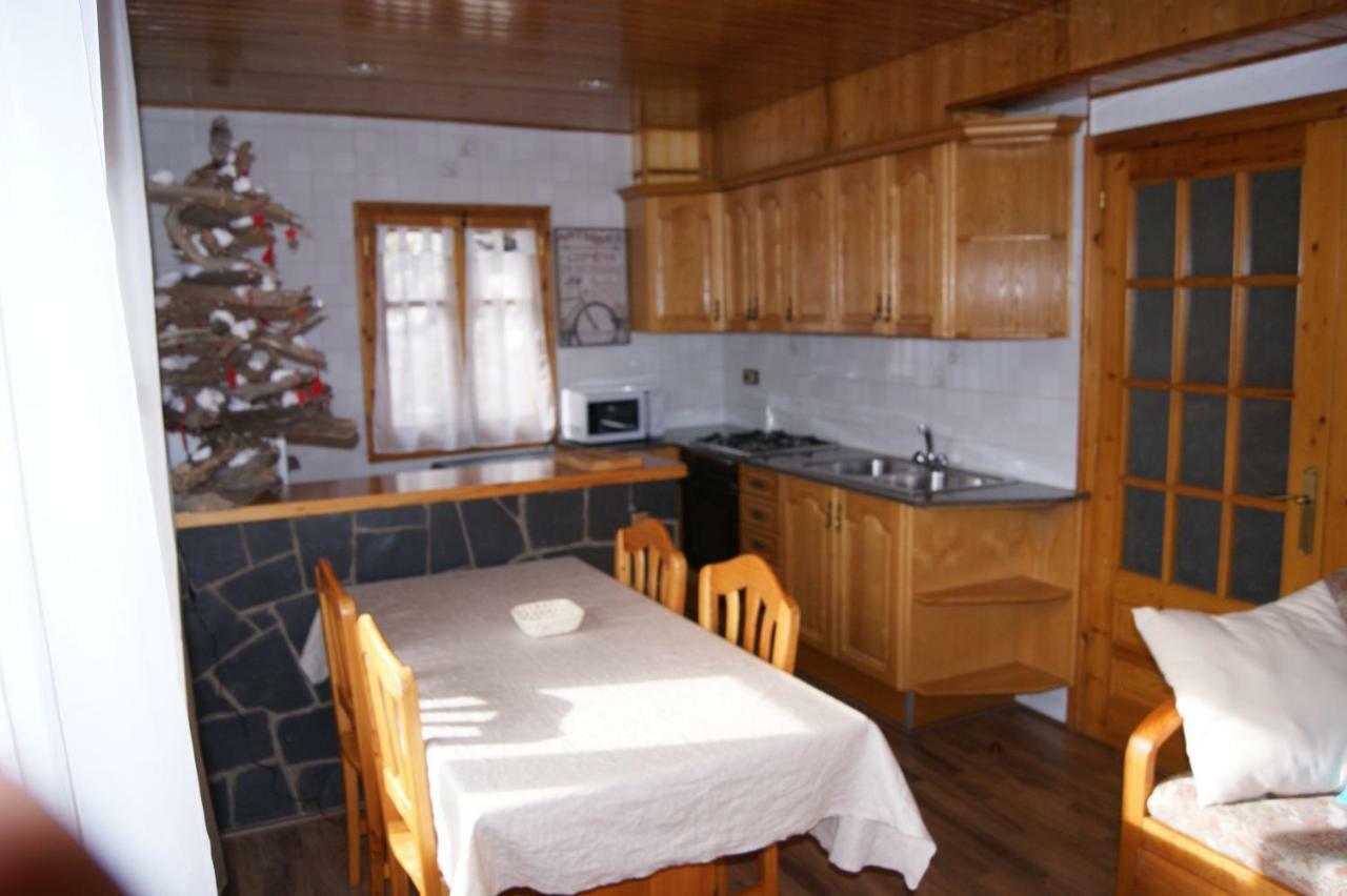 Apartaments Pont Romànic Espot Exterior foto