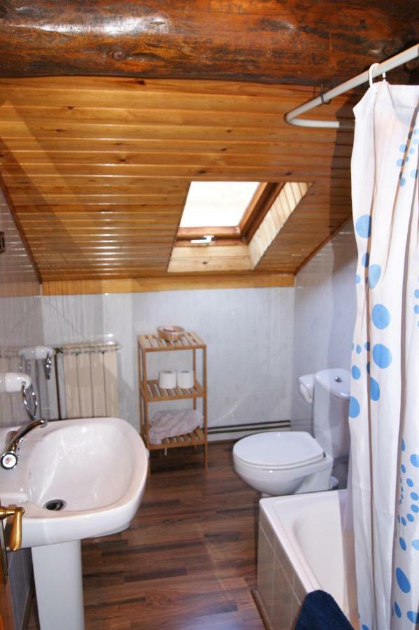 Apartaments Pont Romànic Espot Exterior foto